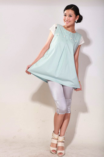 育靈龍雅麗圓領(lǐng)銀纖維衫天藍