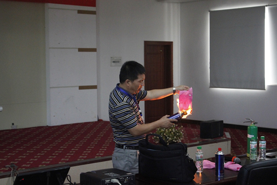 皇氏乳業(yè)進行消防安全教育培訓(xùn)圖二