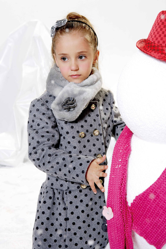 鉛筆俱樂部灰色點(diǎn)點(diǎn)童裝