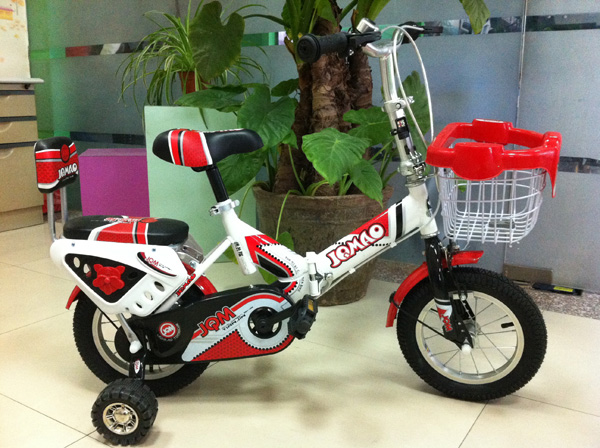 機(jī)器貓精靈自行車