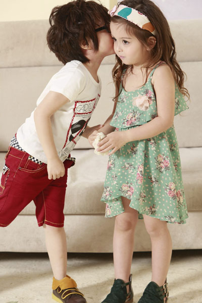 芽芽逗丁2013新款童裝