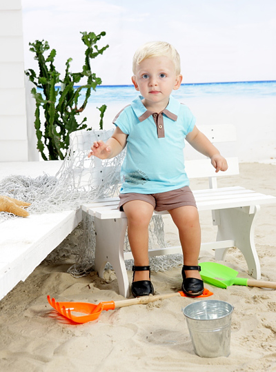 丑丑時尚童裝淺青色