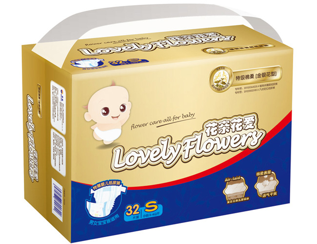 Aptamil花親花愛特級(jí)綿柔金銀花紙尿褲S32