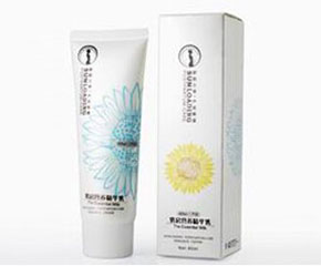 驕陽蘭多乳房營養(yǎng)精華乳