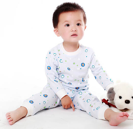 貝茜蒂時尚斑點(diǎn)花紋內(nèi)衣套裝