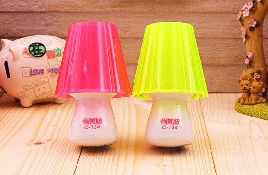 柯麗雅臺(tái)燈式LED節(jié)能小夜燈