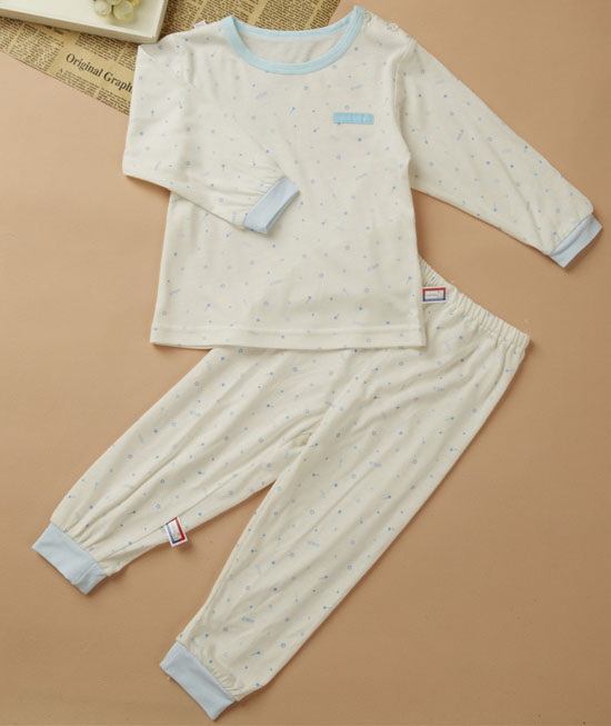 ��ɫС�~����̿�װ׆���M�������ڼ��_��