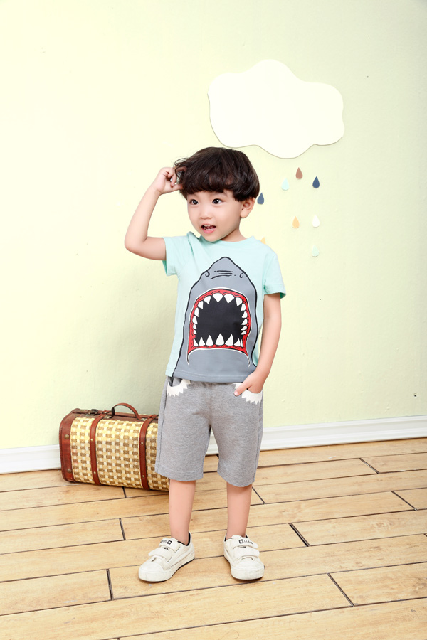 小狗巴納男寶寶鯊魚(yú)套裝