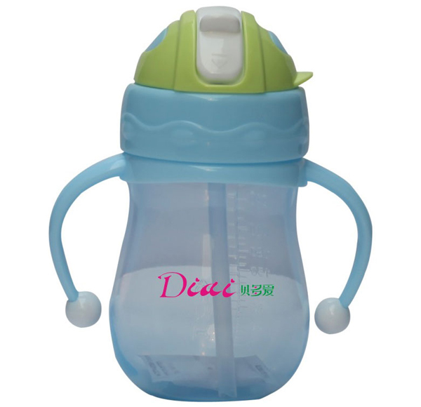 貝多愛(ài)企鵝學(xué)飲杯280ml-藍(lán)色.jpg 貝多愛(ài)企鵝學(xué)飲杯280ml-藍(lán)色.jpg