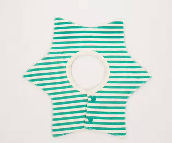 淘貝貓韓版時尚圍嘴-綠色.jpg 淘貝貓韓版時尚圍嘴-綠色.jpg