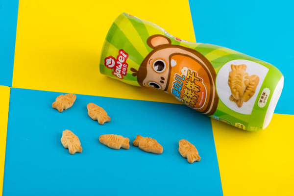 達(dá)維貝嬰幼兒鈣鐵鋅餅干120g(蘋果味).jpg 達(dá)維貝嬰幼兒鈣鐵鋅餅干120g(蘋果味).jpg