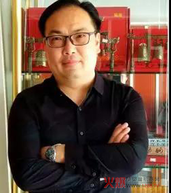 12(jin)Ϻ׽ܱĸƷƵİl(f)չ֮ĸ۷(hu)վ!