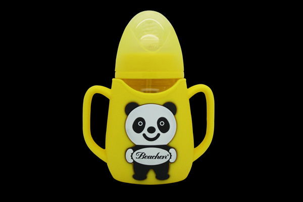 貝臣180ml 寬口熊貓硅膠套防摔晶鉆玻璃奶瓶.jpg 貝臣180ml 寬口熊貓硅膠套防摔晶鉆玻璃奶瓶.jpg