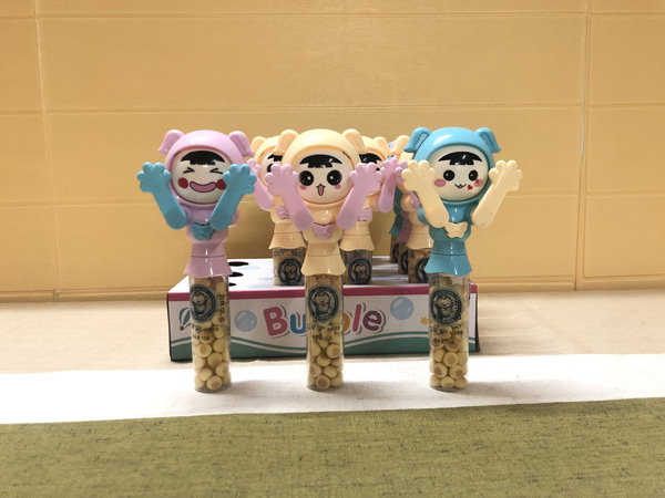 艾嬰堡變臉娃小饅頭.jpg 艾嬰堡變臉娃小饅頭.jpg