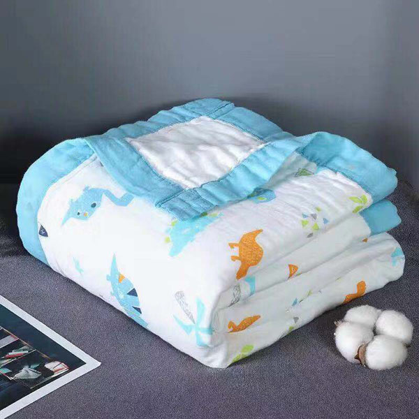 澤玉佳兒兒童被藍(lán)色.jpg 澤玉佳兒兒童被藍(lán)色.jpg