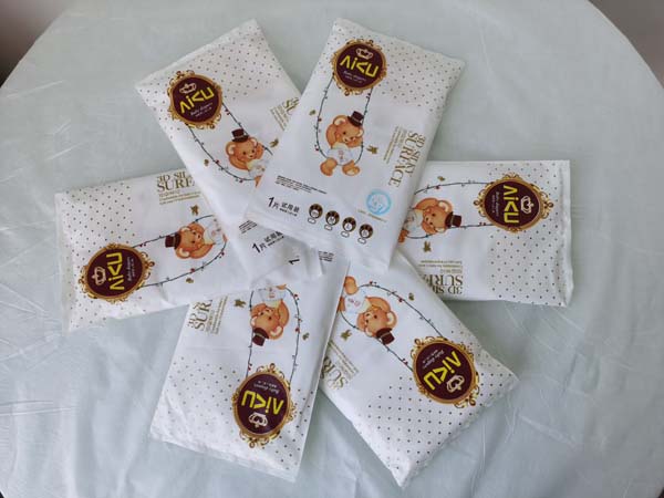 噯酷嬰兒愛心褲試用裝3