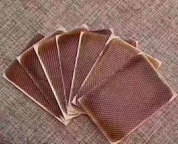 水凝膠疼痛膏藥貼 實(shí)物.jpg 水凝膠疼痛膏藥貼 實(shí)物.jpg