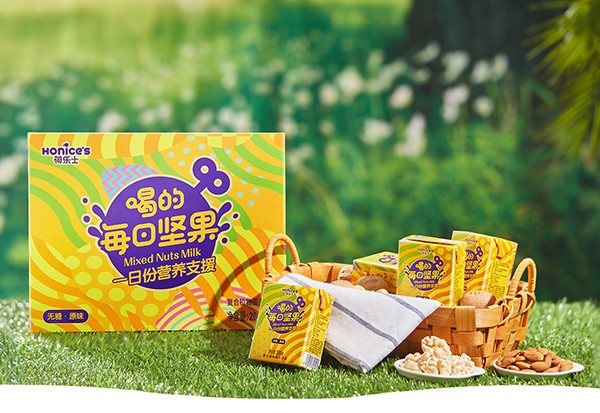 荷樂(lè)士堅(jiān)果植物奶