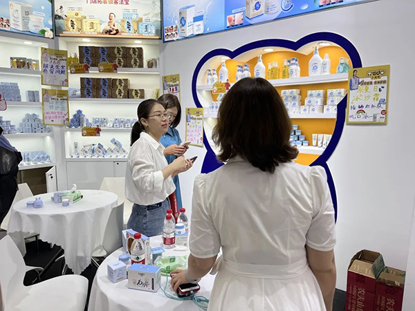 有深度的行業(yè)探討1.jpg 有深度的行業(yè)探討1.jpg