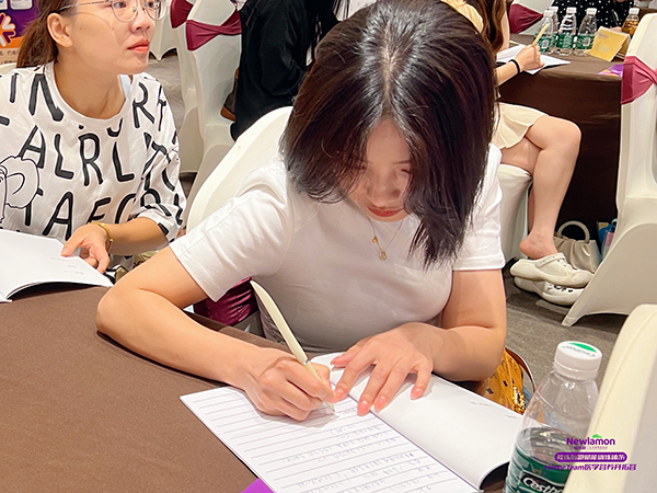 ~Honour Teamt(y)W(xu)IB(yng)_ؠIڣȪվ7.jpg