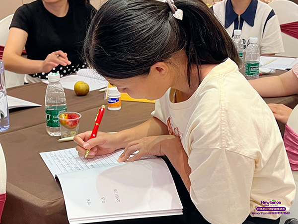 ~Honour Teamt(y)W(xu)IB(yng)_ؠIڣȪվ8.jpg