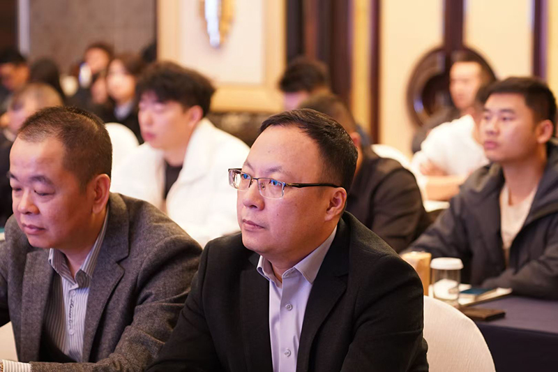 益荃康1+小荃膳特醫(yī)全營養(yǎng)新品發(fā)布會(huì)8.jpg 益荃康1+小荃膳特醫(yī)全營養(yǎng)新品發(fā)布會(huì)8.jpg