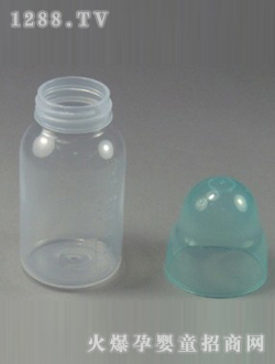 永鑫淺綠色奶瓶