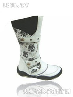 ��һ����ɫ�LͲѥ