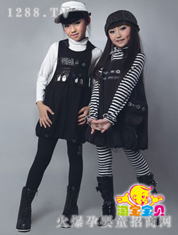 �Ԍ���ؐ��ɫ�r(sh��)��Ůͯ�b