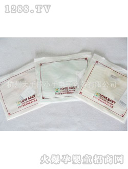 哆啦小貝嬰兒V領(lǐng)衫