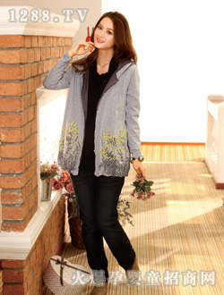 ��̩�\��ɫ�ЋD�b