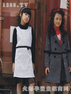 ���Č���Ůͯ���e����