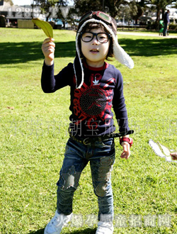 B2W2�ﶬ�L��T�������