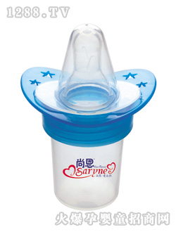 尚恩貼圖喂藥奶瓶