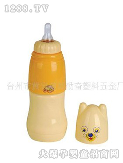 勤奮黃色yinge奶瓶