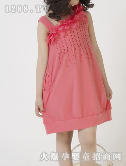 ���S�÷�ɫ�r�����F�B��ȹ