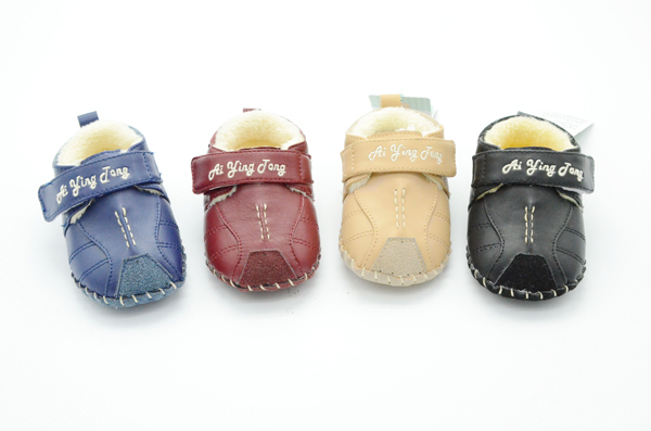 愛嬰童皮面寶寶冬季鞋